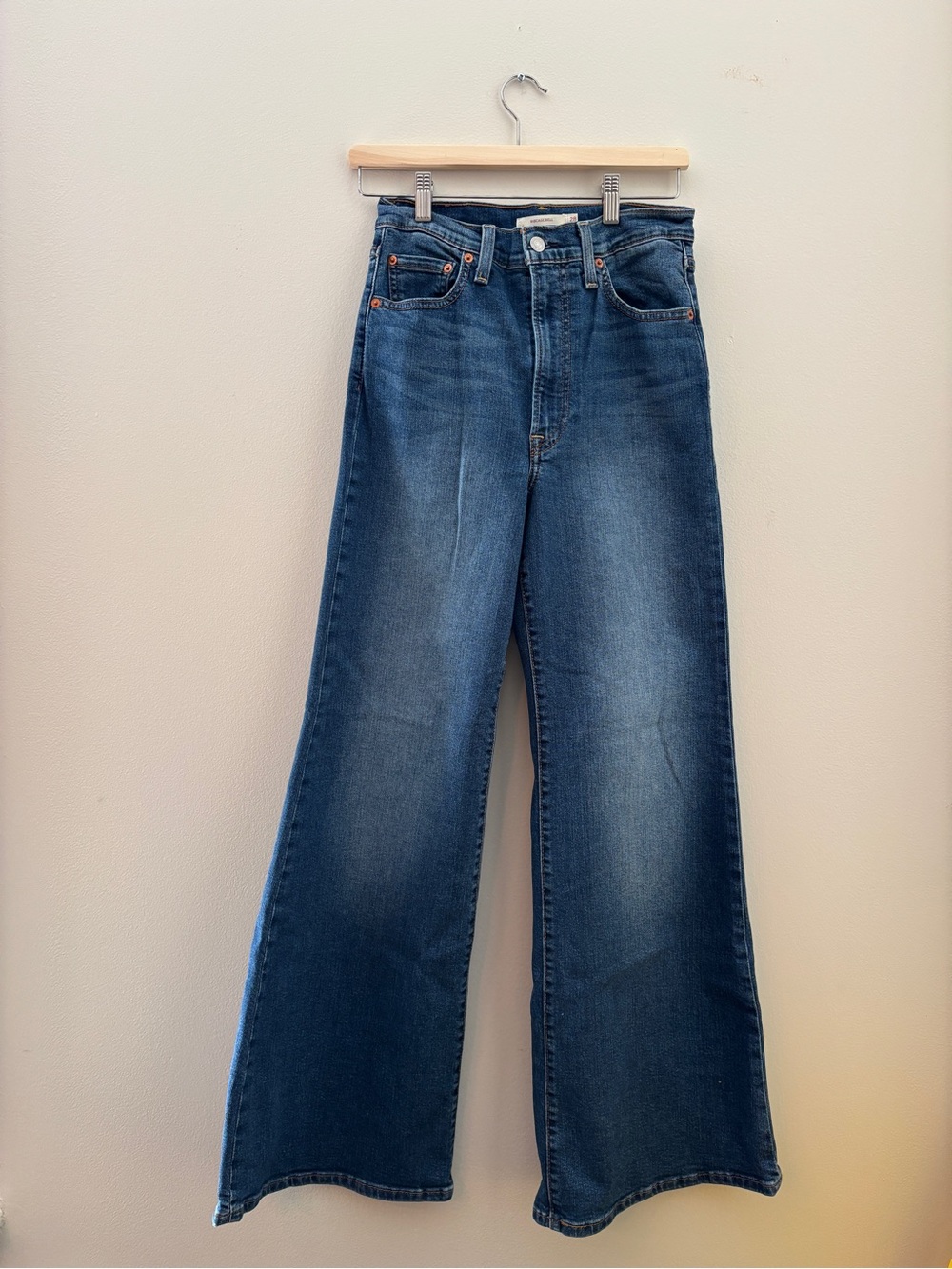 Levi’s Ribcage Bell Womens Jeans - Blue